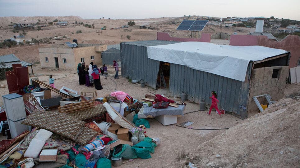 Alternative text missing