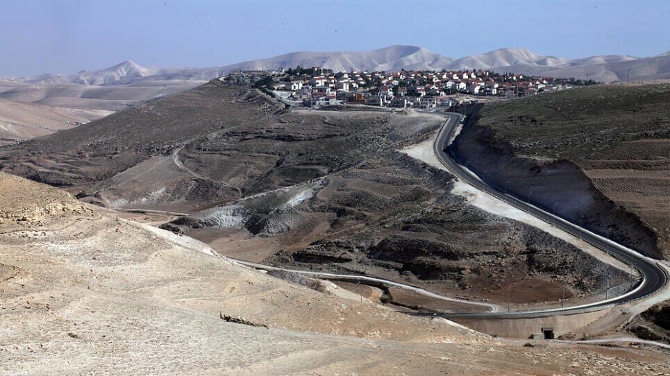 Alternative text missing