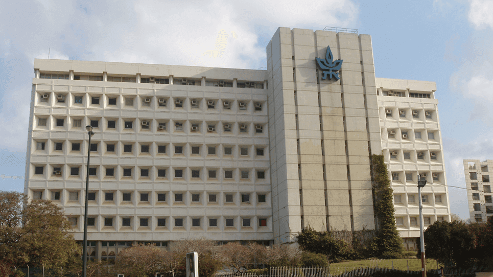 Alternative text missing