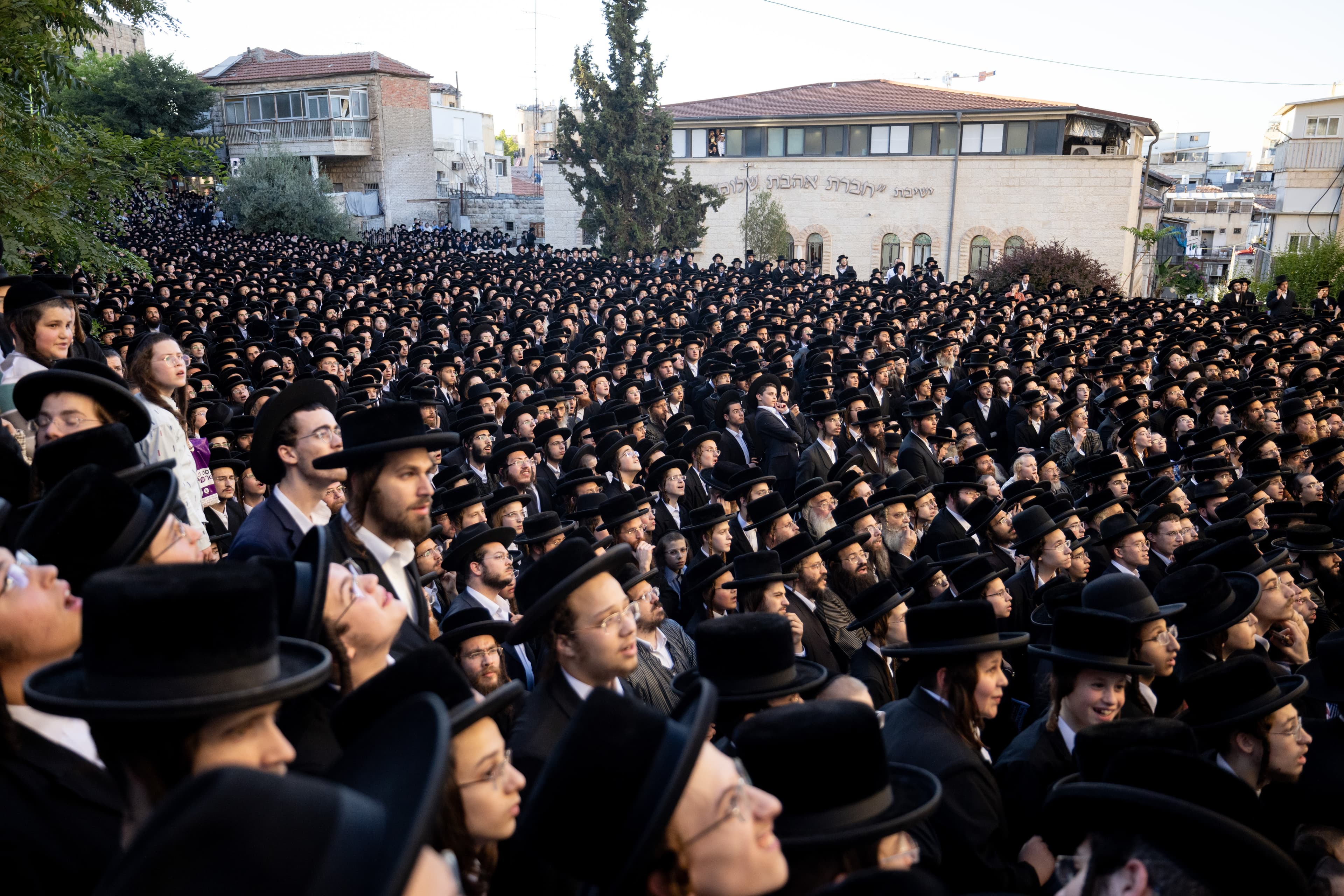 Alternative text missing