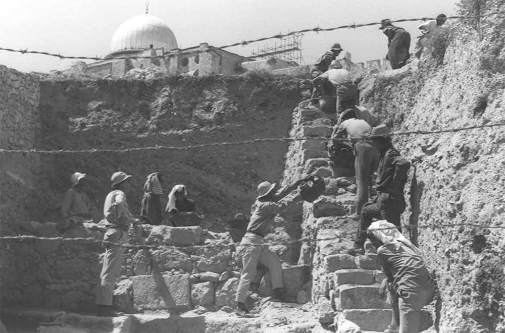 Archäologische Ausgrabungen unterhalb der Al-Aqsa-Moschee, September 1967. Fotograf: Moshe Milner. Quelle: Archiv des GPO