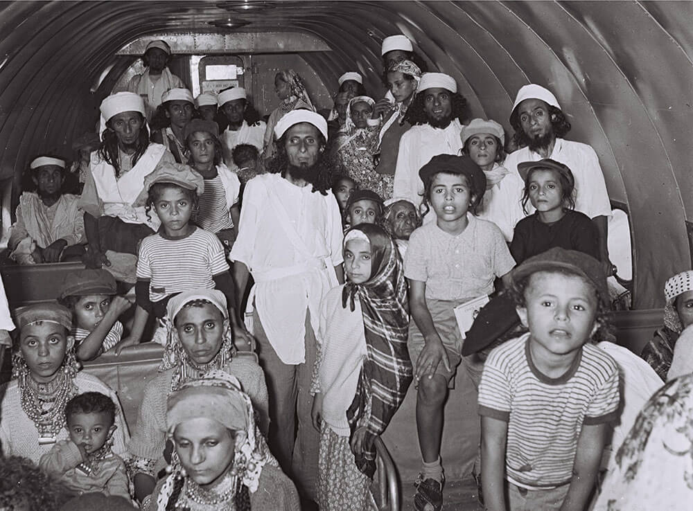 „Operation Fliegender Teppich“, Transport von etwa 49.000 jemenitischen Juden und Jüdinnen nach Israel, 1949. Foto: GPO